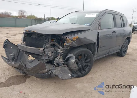 2015 Jeep Compass Altitude Edition z USA, uszkodzony, nr VIN 1C4NJCBA5FD185996